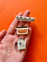 Dainty Comet - Handmade Vintage Inspired Cookware Magnets