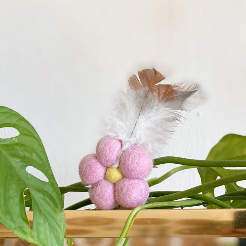Flower Wool Catnip Toy