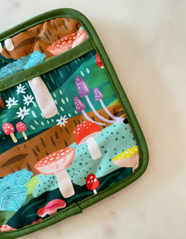 Idlewild Co. - Mushroom Heaven Cotton Oven Mitt + Pot Holder Set
