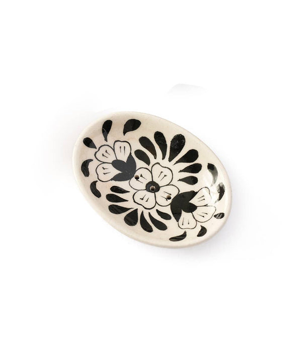 Matr Boomie Fair Trade - Lalita Soap Dish, Catch All Tray - Hand Painted Black, White