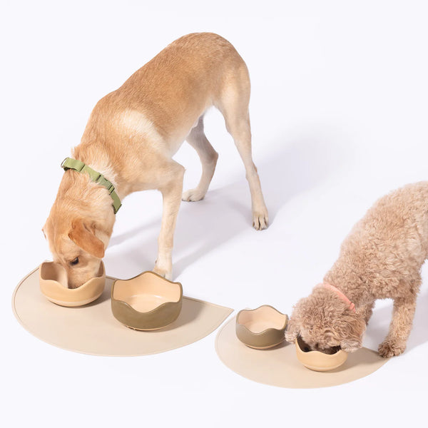 Awoo - Silicone Splash Mat I Non-slip, Floor Protector Pet Feeding Mat