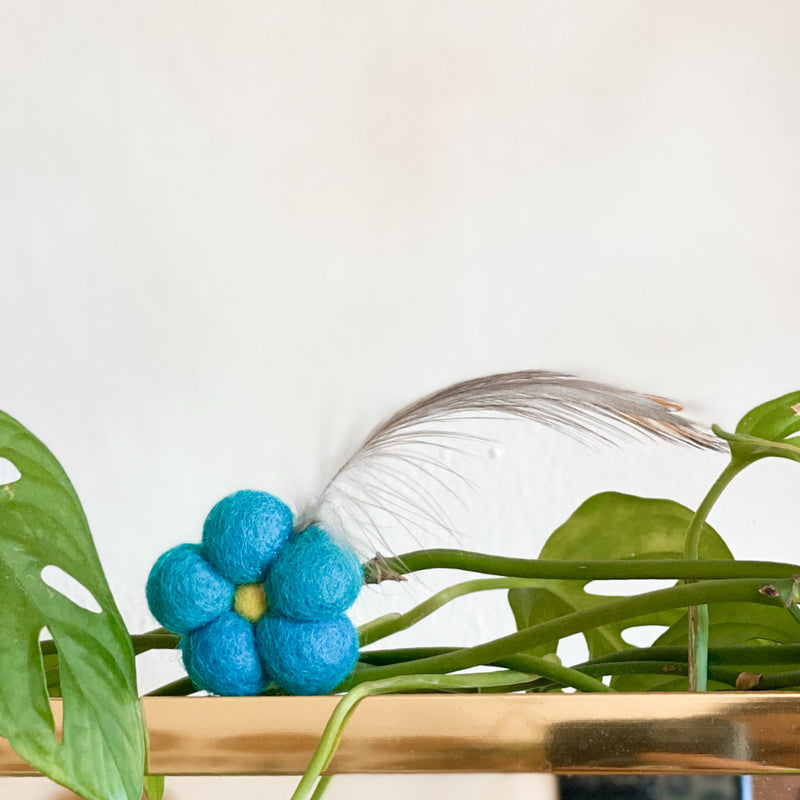 Flower Wool Catnip Toy