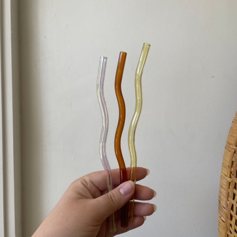KuriArt Designs - Wavy Reusable Glass Straws