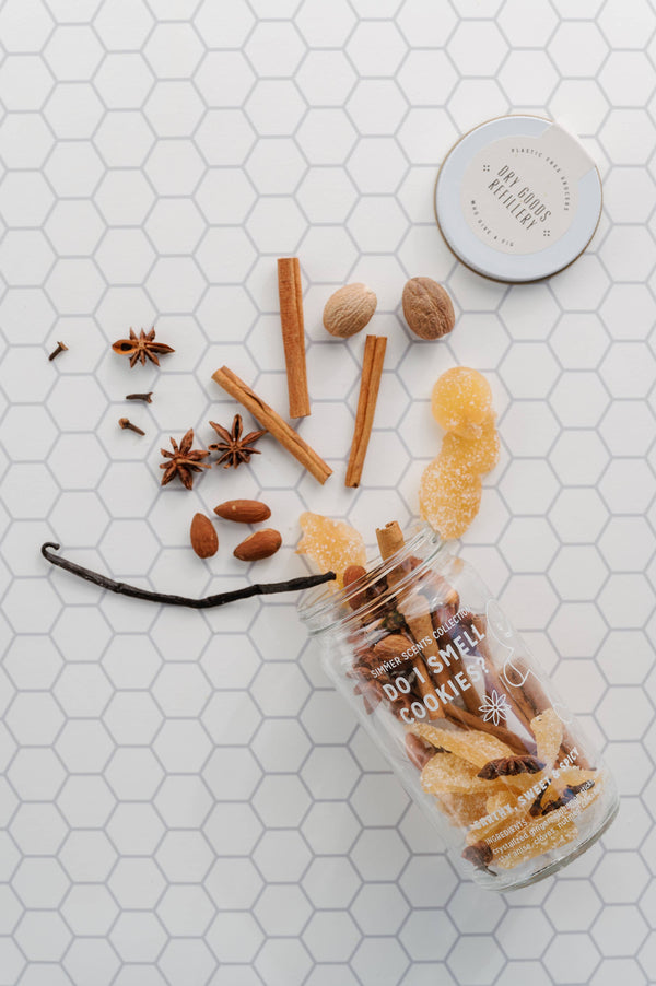 Dry Goods Refillery - "Do I Smell Cookies?" Stovetop Simmer