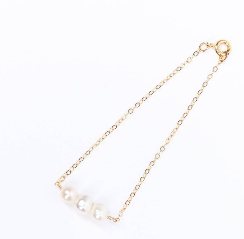 Forai - Leeda Pearl Bracelet in Gold or Sterling Silver
